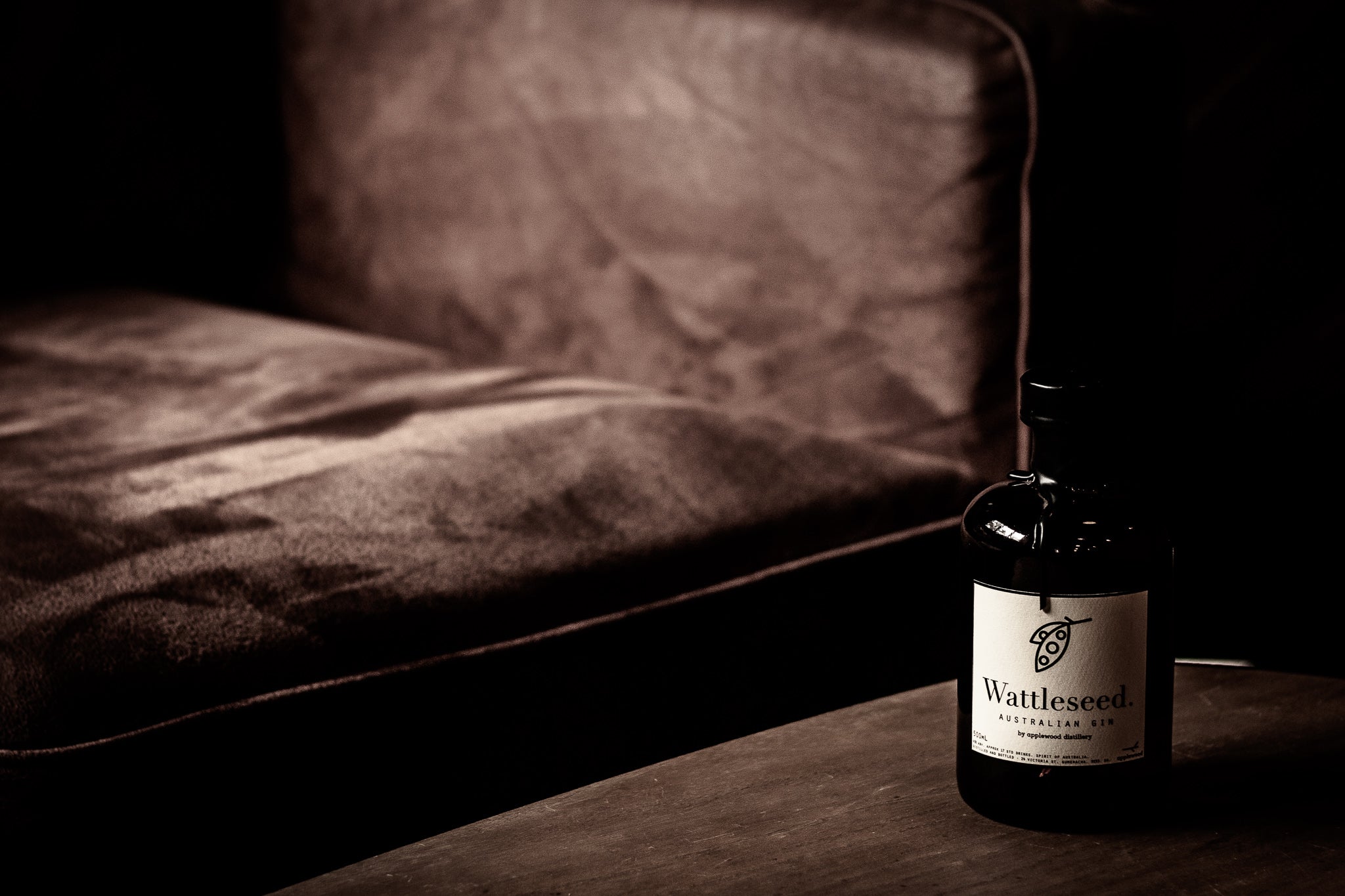 wattleseed gin - Applewood Distillery