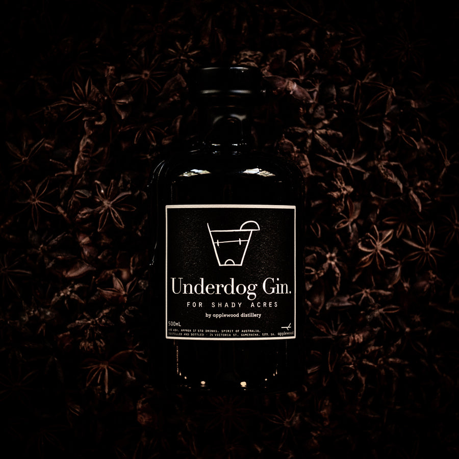 Underdog Gin bottle